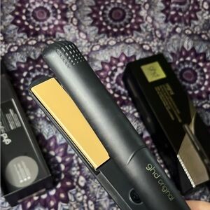 ghd Original Styler in Black and Gold